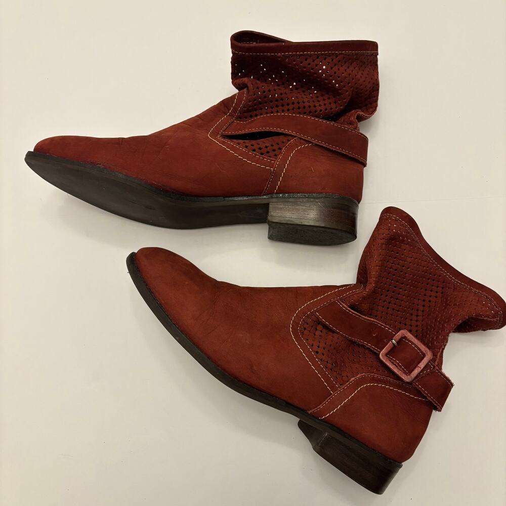 Varru Womens BR 35 Cognac Perforated Slouch Ankle Boots Western Boho